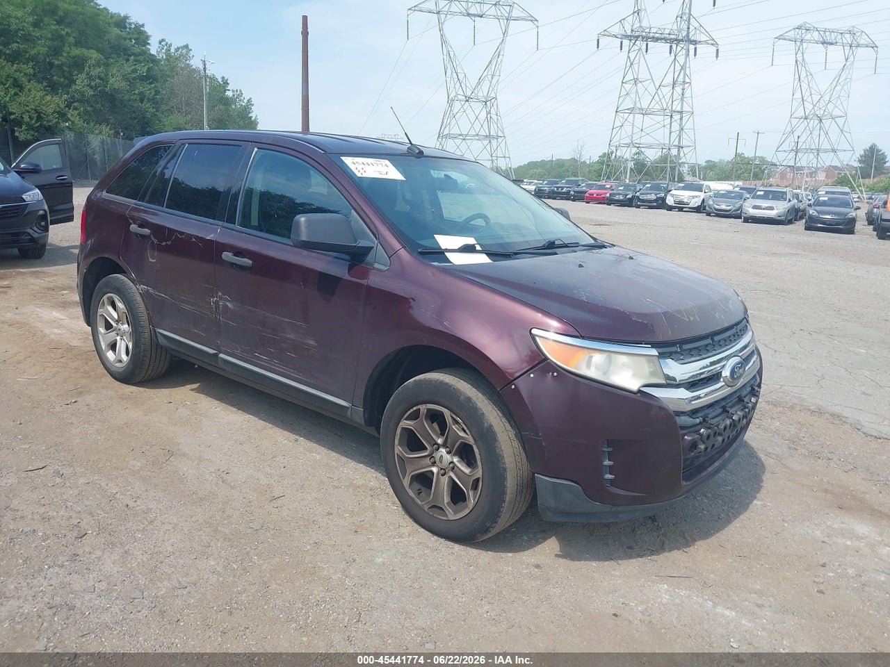 2FMDK4GC7BB****** · 2011 FORD EDGE SE