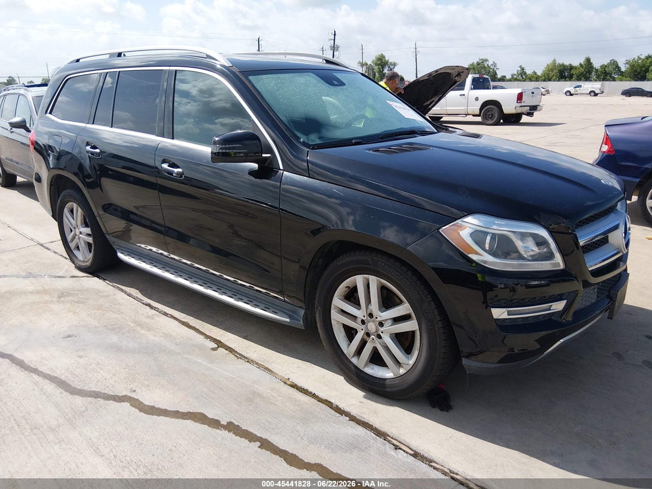 4JGDF7CE9EA****** · 2014 MERCEDES-BENZ GL 450 4MATIC