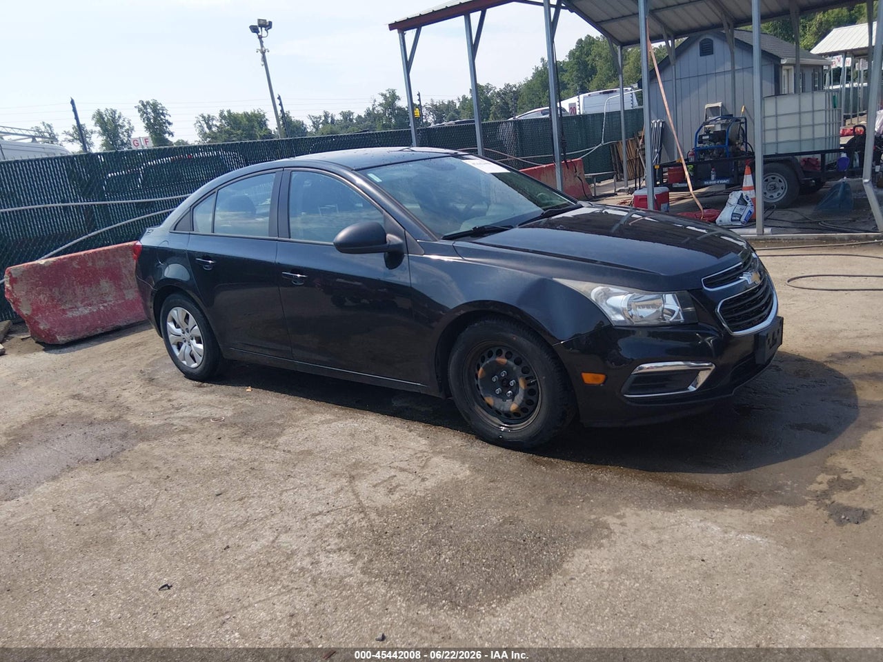 1G1PA5SG8F7****** · 2015 CHEVROLET CRUZE LS AUTO