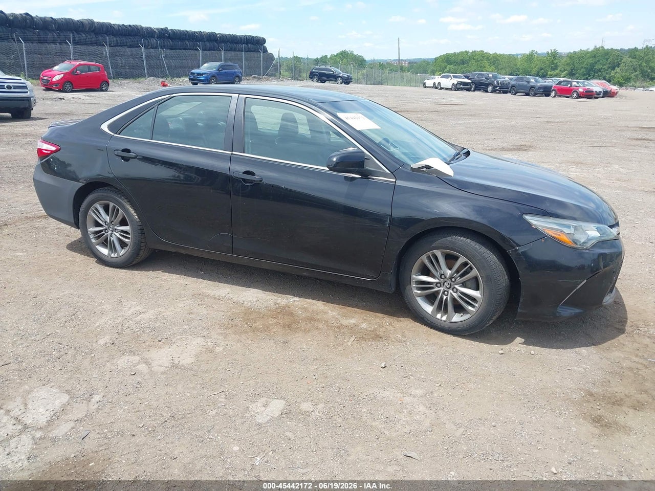 4T1BF1FK6GU****** · 2016 TOYOTA CAMRY SE