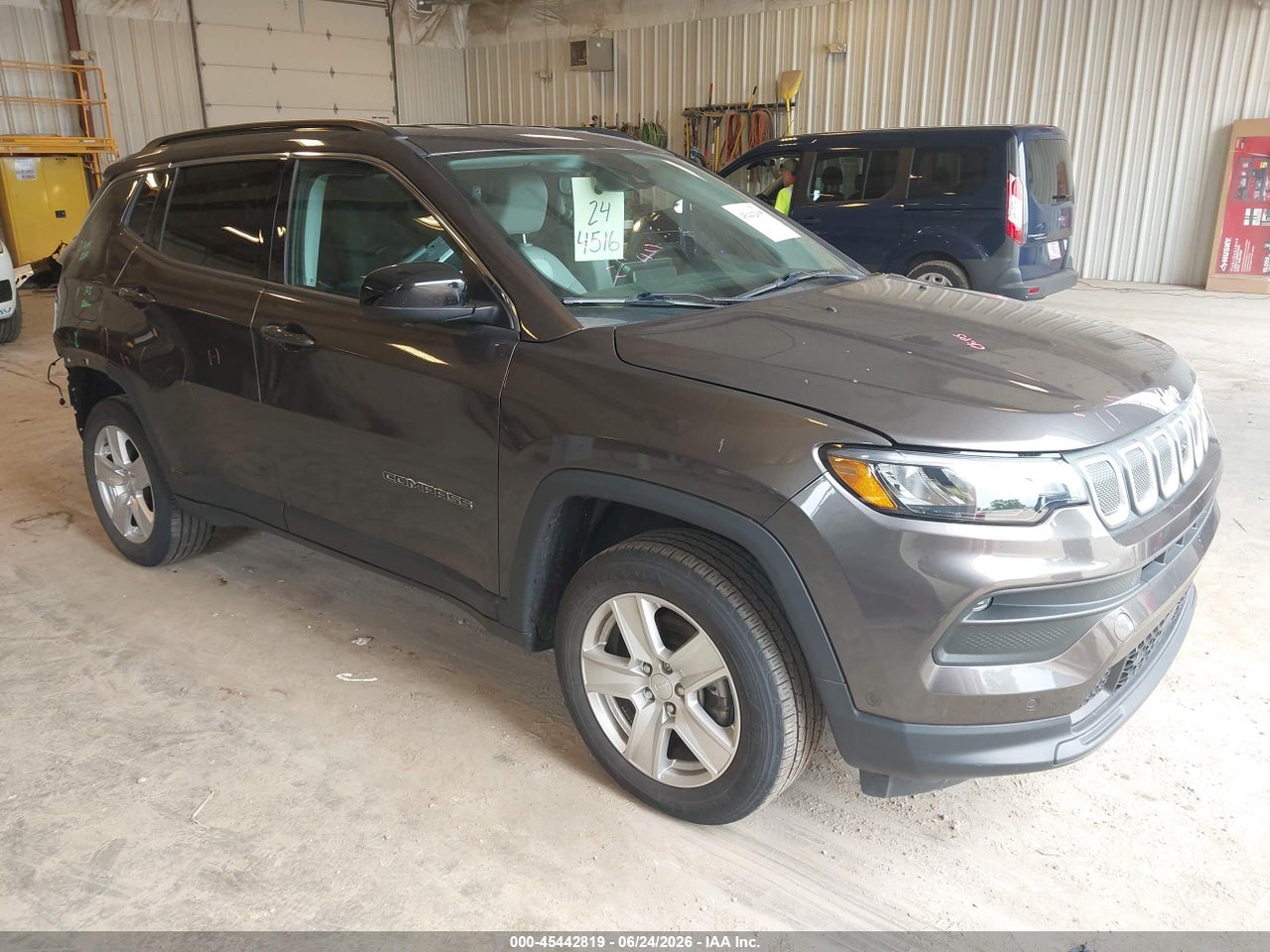 3C4NJDBB9NT****** · 2022 JEEP COMPASS LATITUDE 4X4