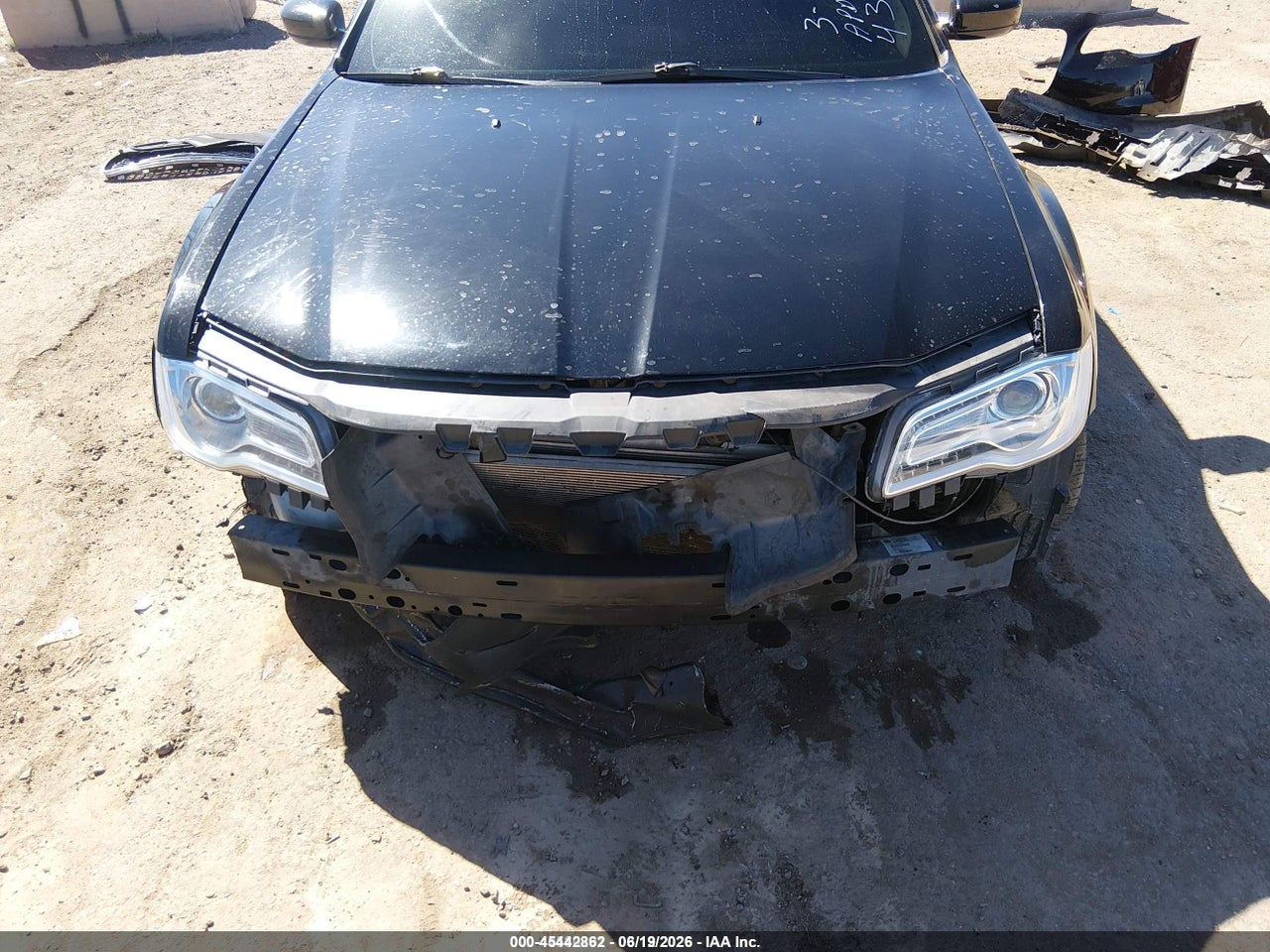 2015 CHRYSLER 300 LIMITED · 6/10