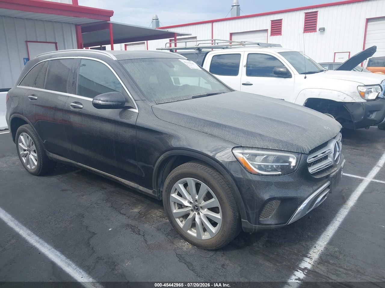 WDC0G8DBXLF****** · 2020 MERCEDES-BENZ GLC 300