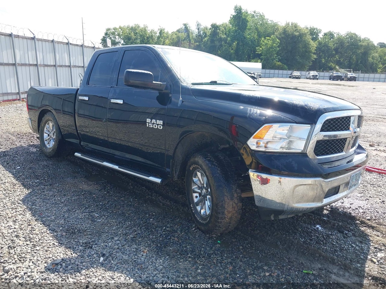 1C6RR6GG1DS****** · 2013 RAM 1500 SLT