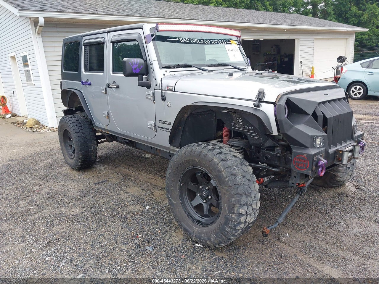 1C4BJWDG9HL****** · 2017 JEEP WRANGLER UNLIMITED SPORT 4X4