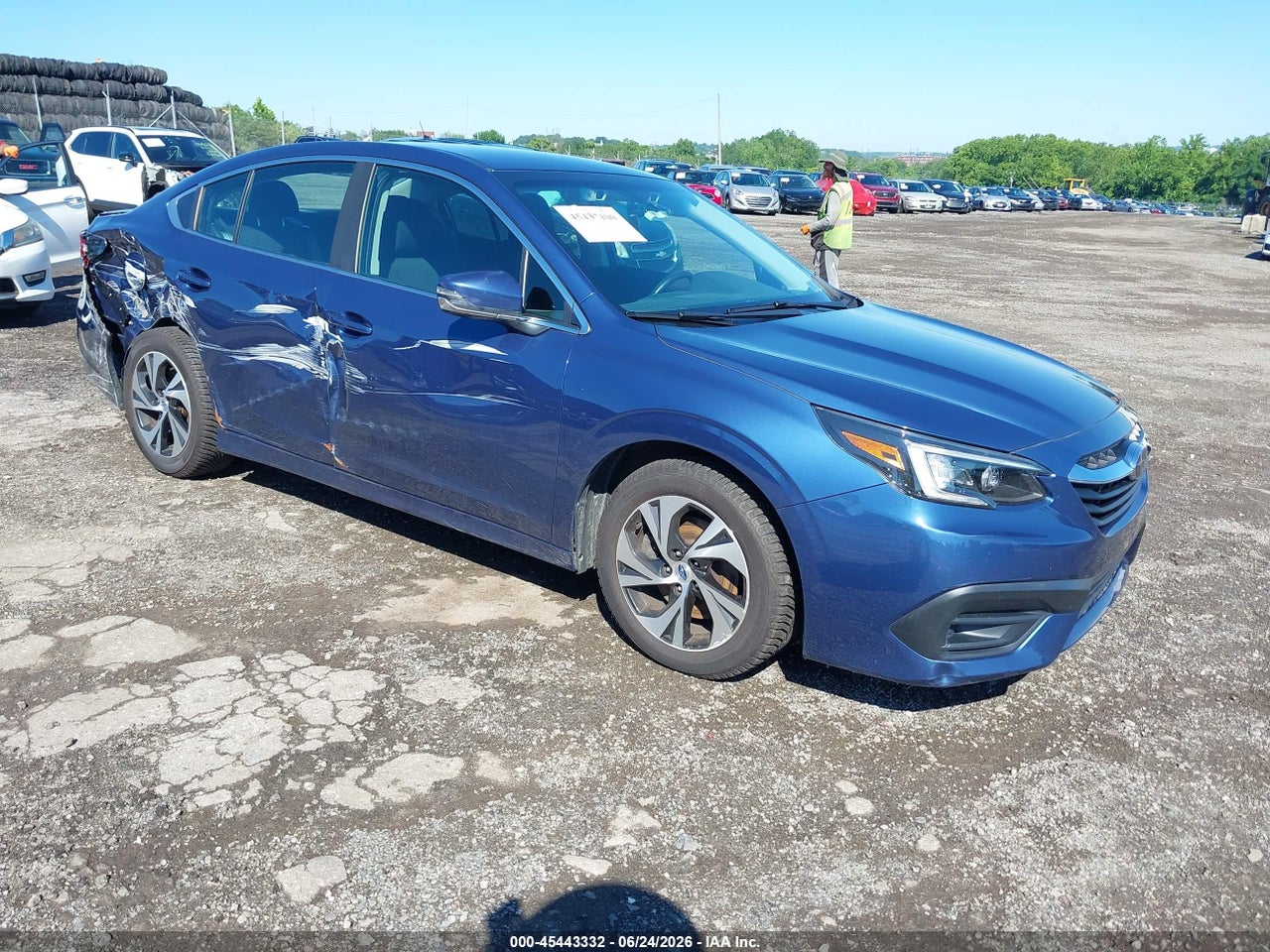 4S3BWAC6XM3****** · 2021 SUBARU LEGACY PREMIUM