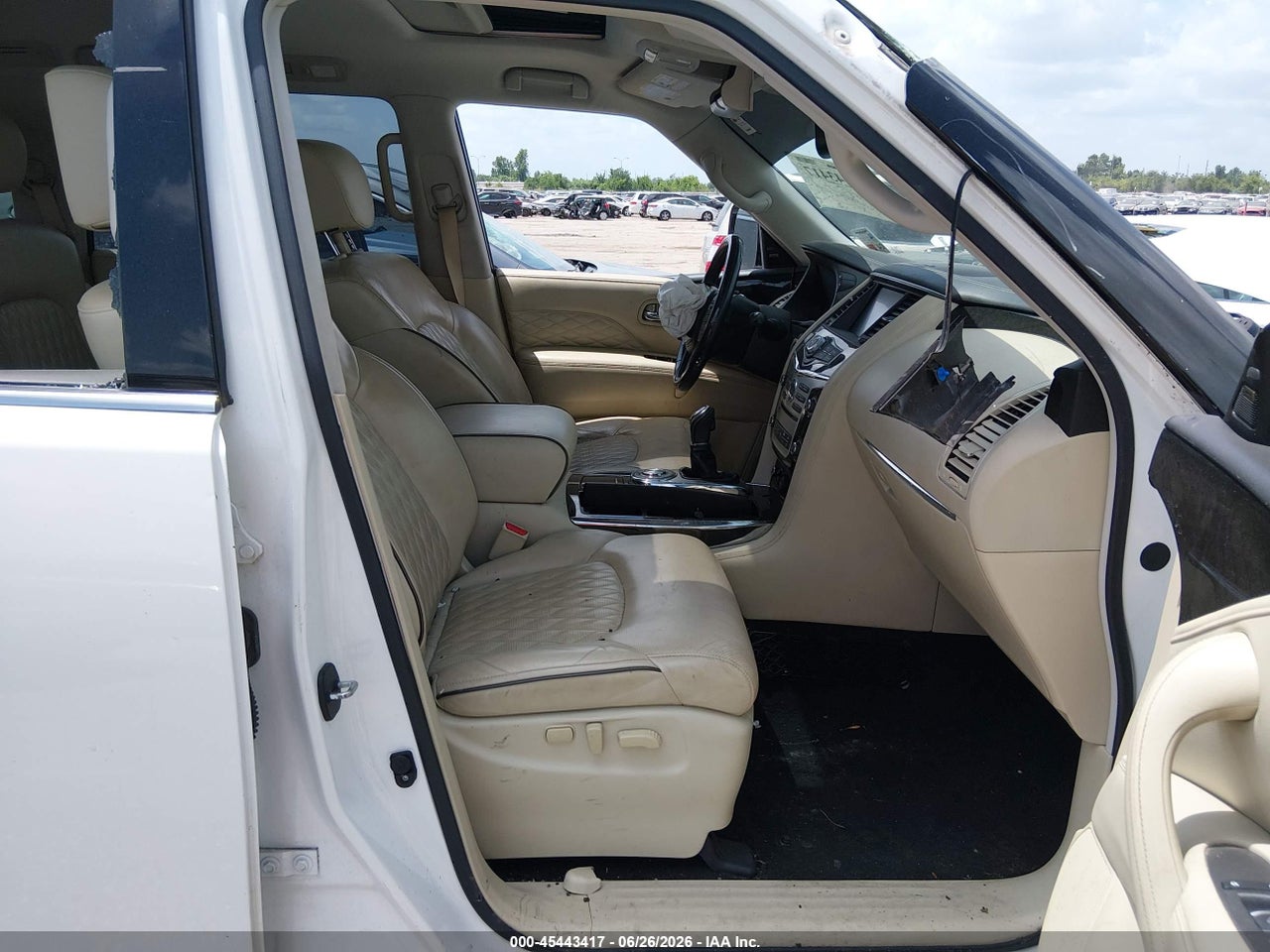 2019 INFINITI QX80 LUXE · 5/10