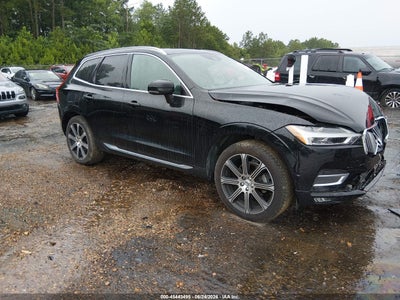 LYV102RL7JB****** · 2018 VOLVO XC60 T5 INSCRIPTION