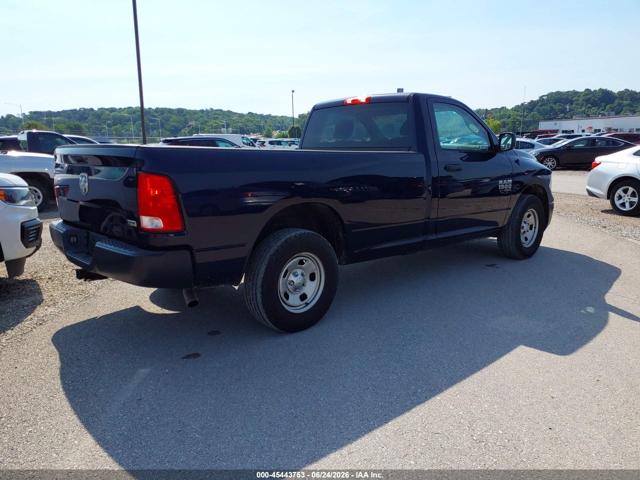 2019 RAM 1500 CLASSIC TRADESMAN  4X2 8' BOX · 4/11