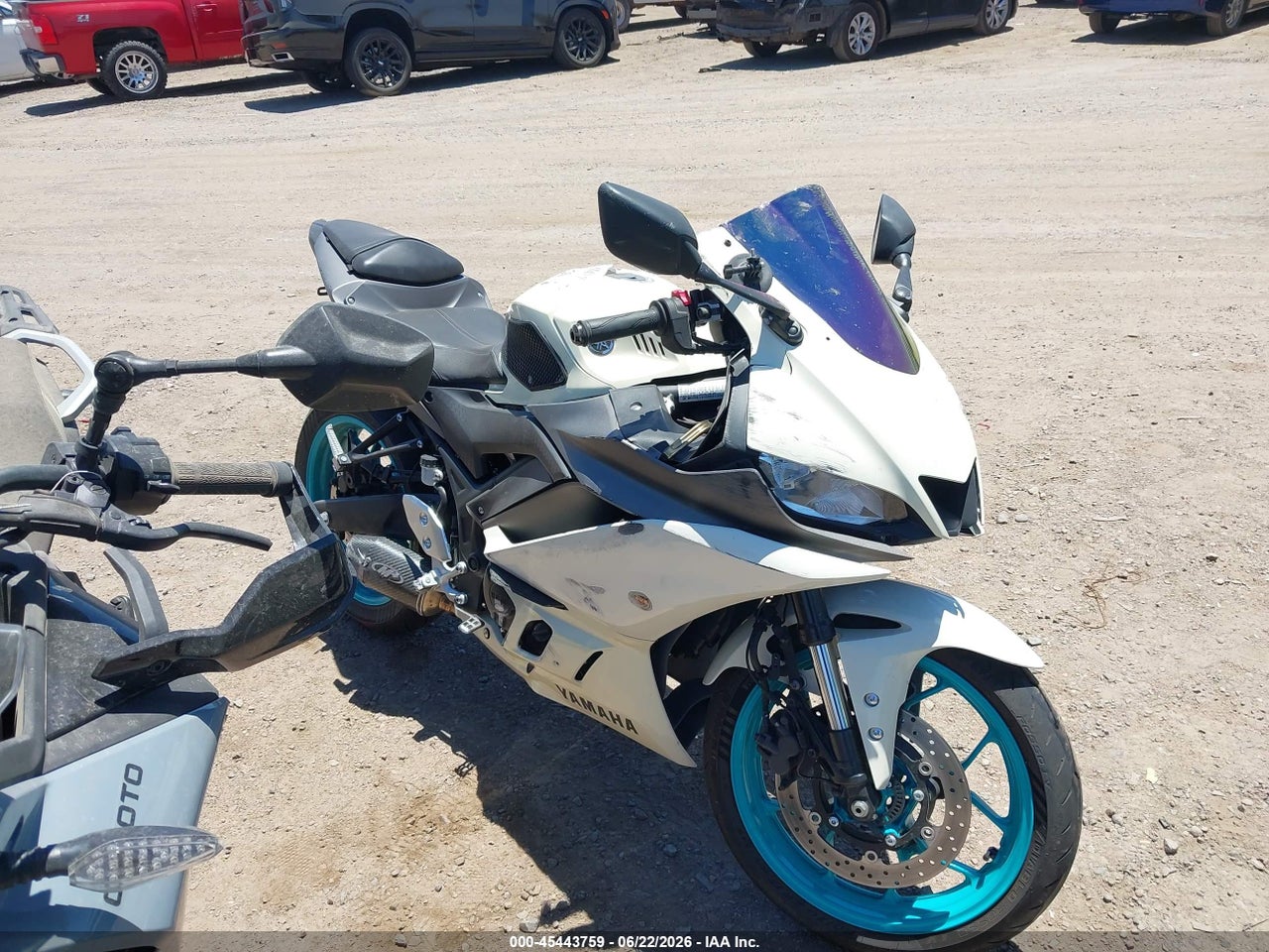 MH3RH18Y0RK****** · 2024 YAMAHA YZFR3 A