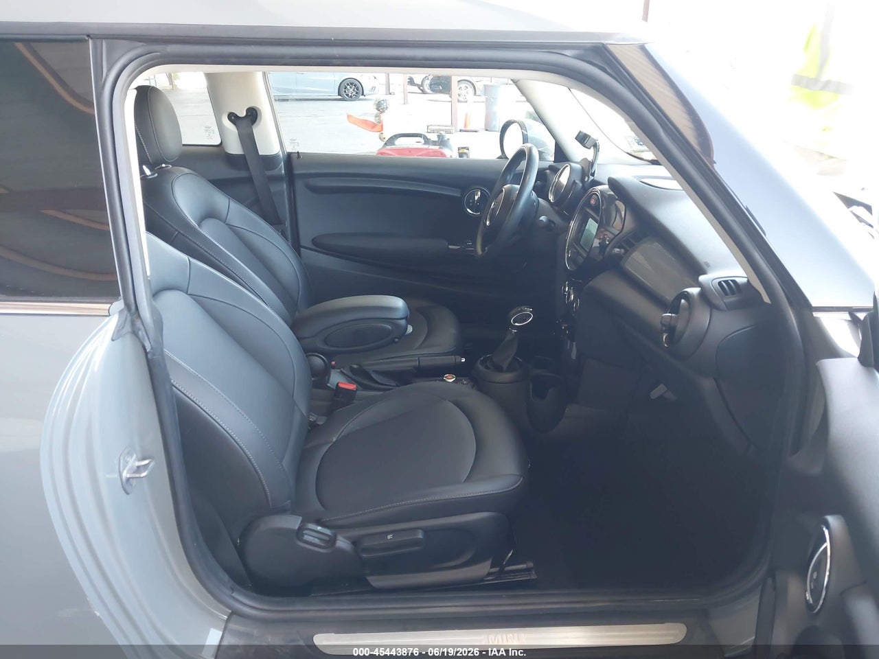 2019 MINI HARDTOP COOPER · 5/11