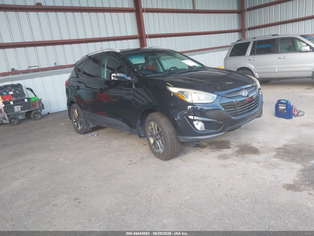 KM8JUCAG3FU****** · 2015 HYUNDAI TUCSON SE