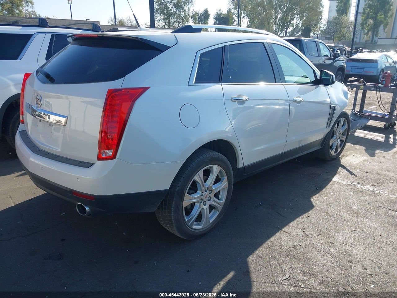 2013 CADILLAC SRX PERFORMANCE COLLECTION · 4/11