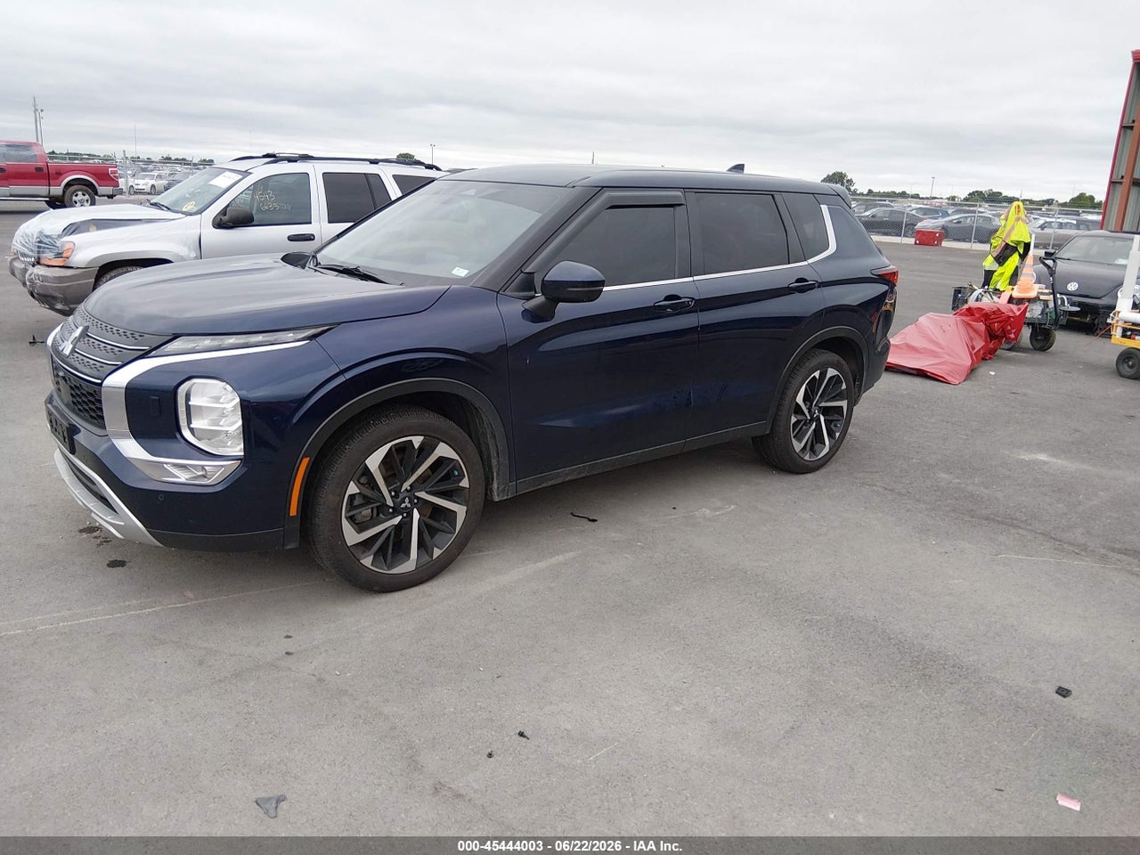 2024 MITSUBISHI OUTLANDER SE 2.5 S-AWC · 2/11