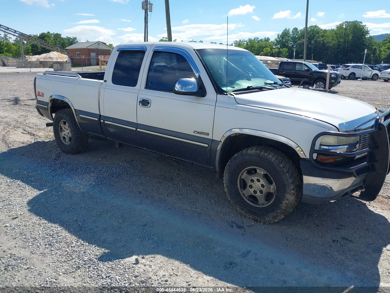 1GCEK19T2YE****** · 2000 CHEVROLET SILVERADO 1500 LT
