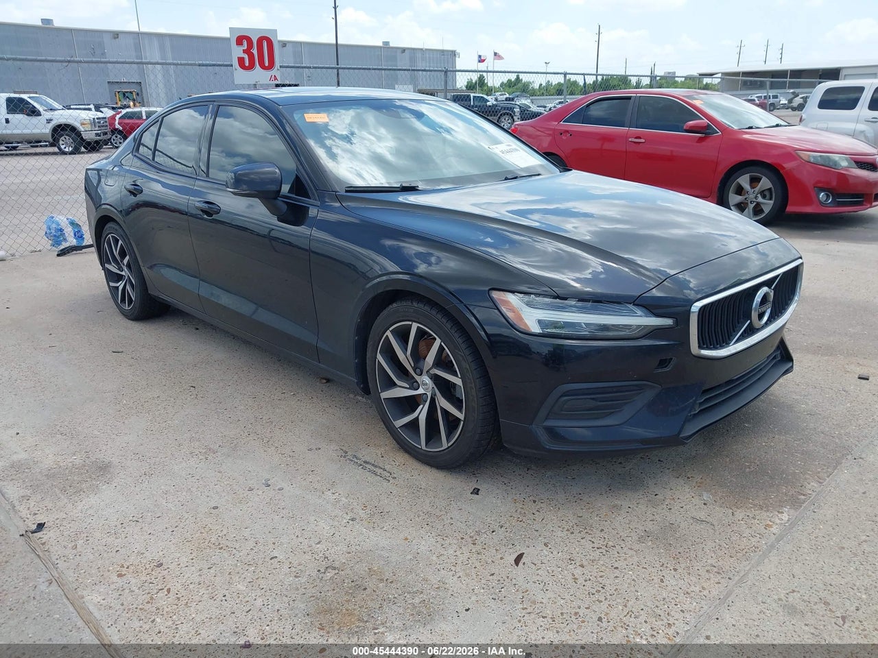 2020 VOLVO S60 T5 MOMENTUM