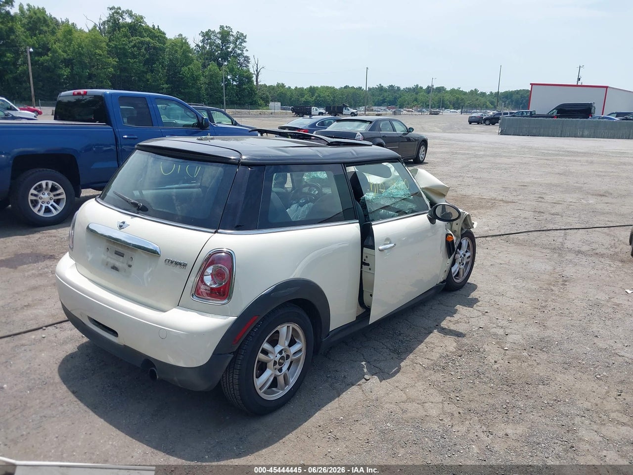 2012 MINI COOPER · 4/10