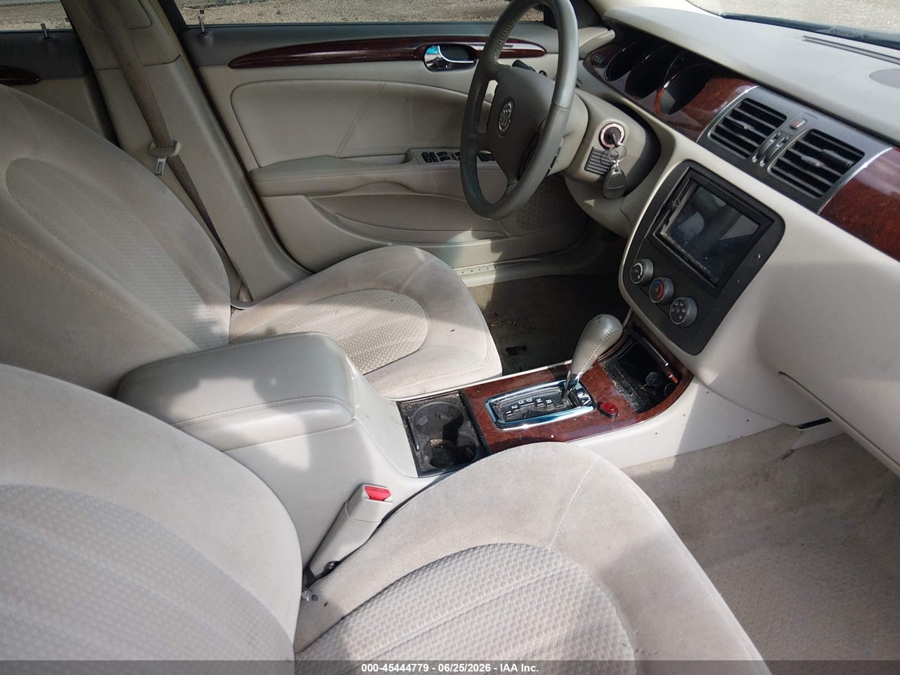 2009 BUICK LUCERNE CX · 5/11