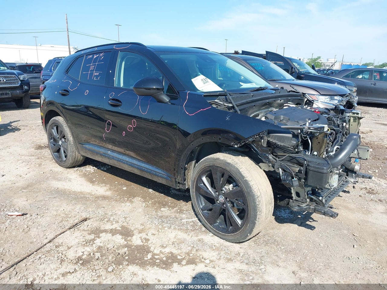LRBFZPR44PD****** · 2023 BUICK ENVISION ESSENCE AWD