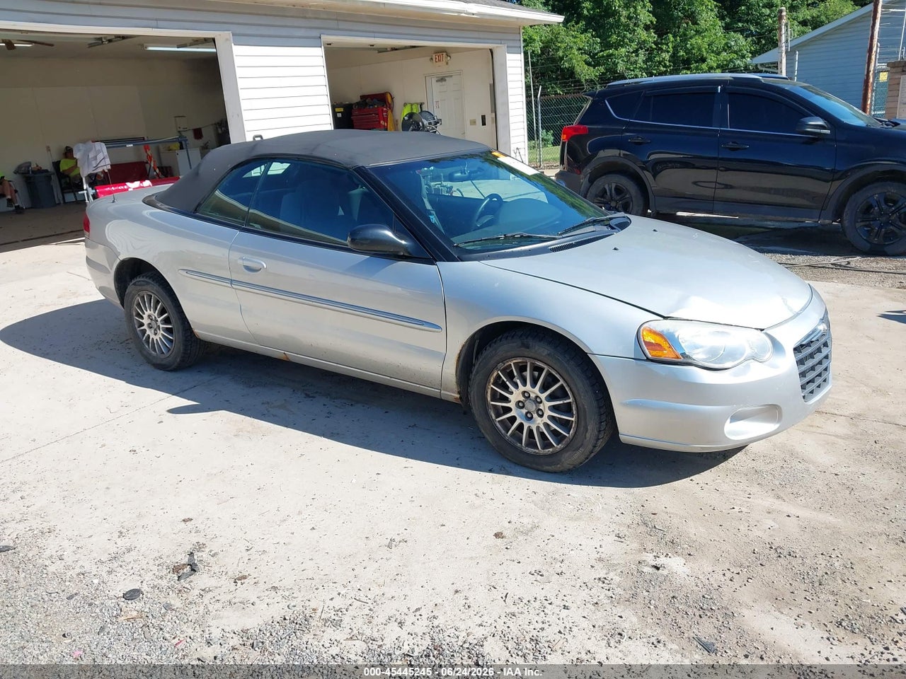 1C3EL55R74N****** · 2004 CHRYSLER SEBRING LXI