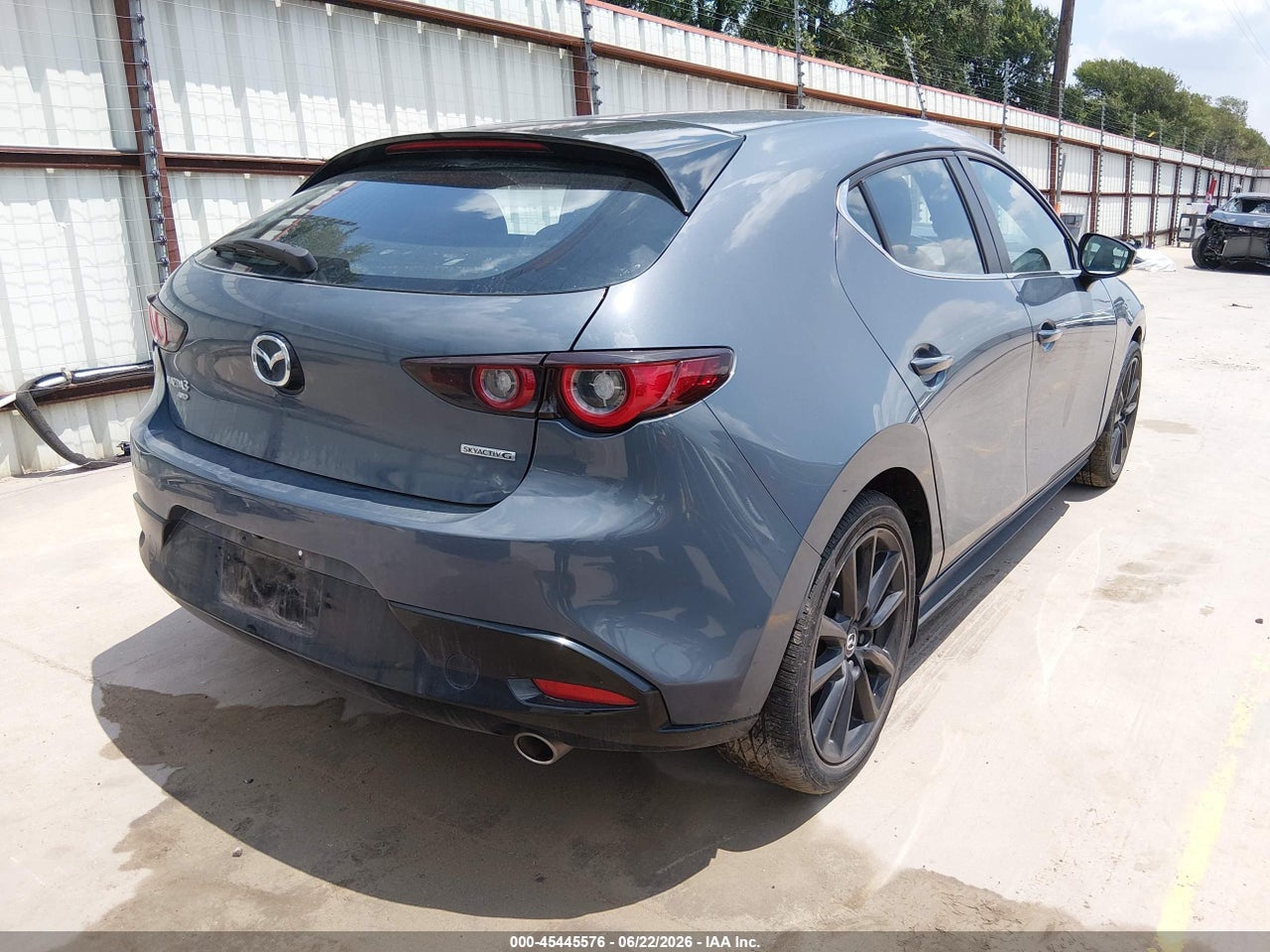 2024 MAZDA MAZDA3 2.5 S CARBON EDITION · 4/11