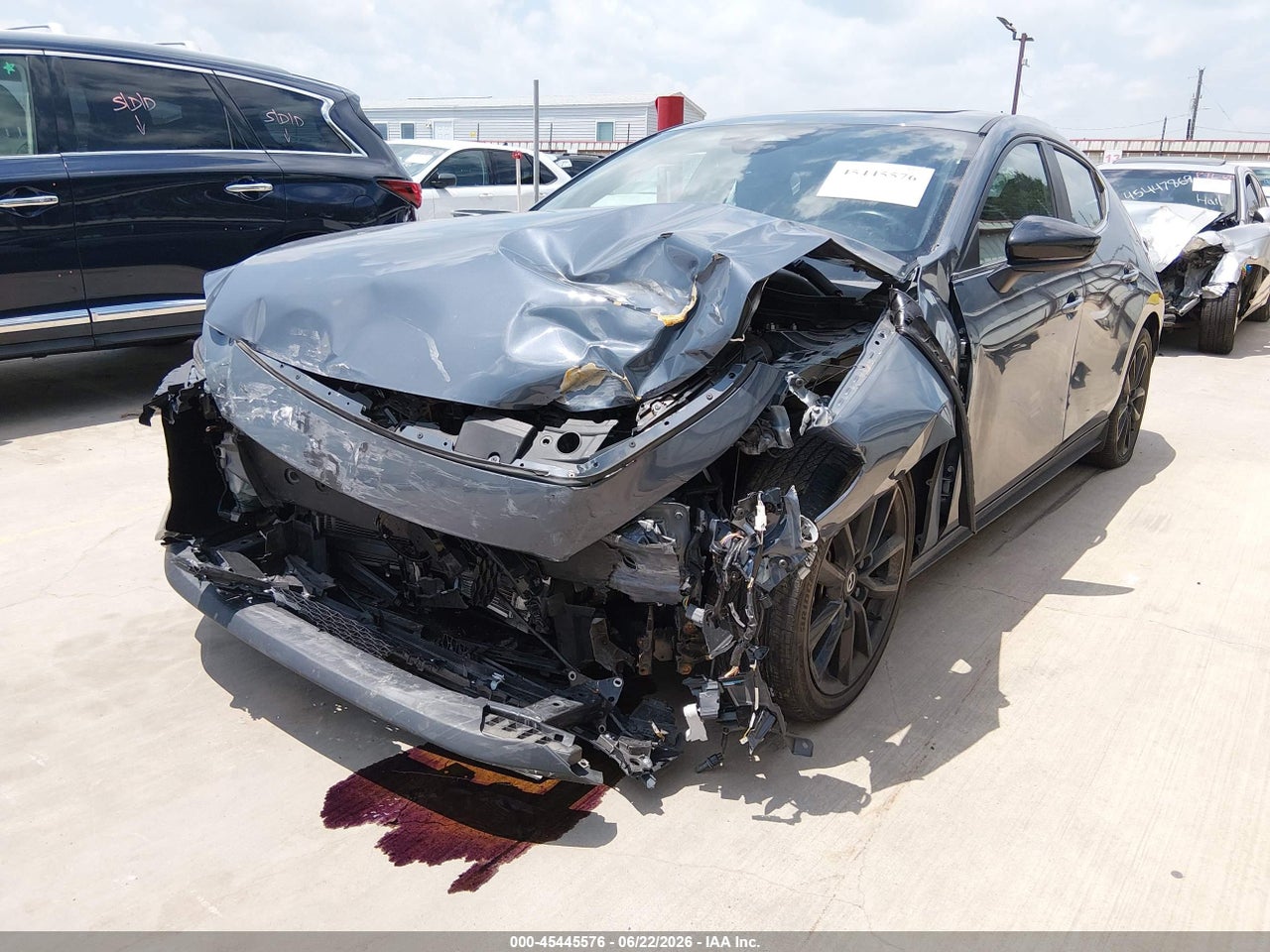 2024 MAZDA MAZDA3 2.5 S CARBON EDITION · 2/11