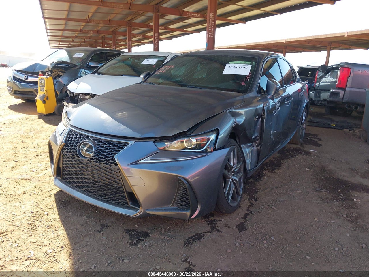 2017 LEXUS IS 200T · 6/11