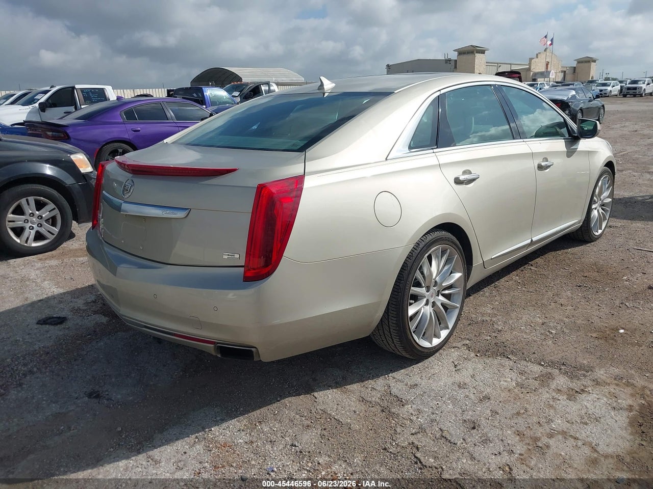 2014 CADILLAC XTS PLATINUM · 4/11