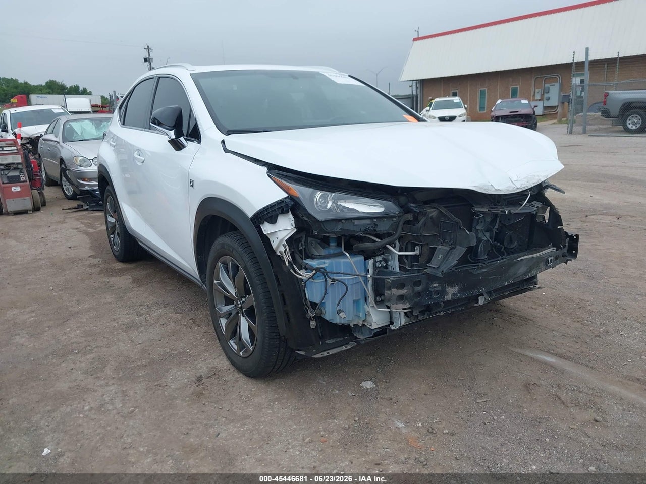 JTJBARBZ8G2****** · 2016 LEXUS NX 200T F SPORT