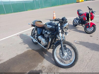2014 TRIUMPH MOTORCYCLE THRUXTON