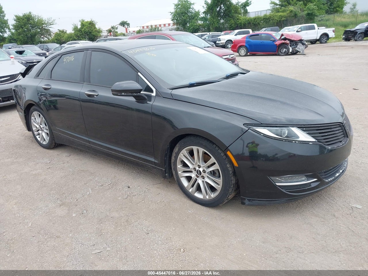 3LN6L2J90ER****** · 2014 LINCOLN MKZ