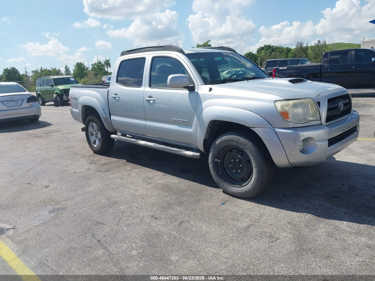 3TMLU42N45M****** · 2005 TOYOTA TACOMA BASE V6