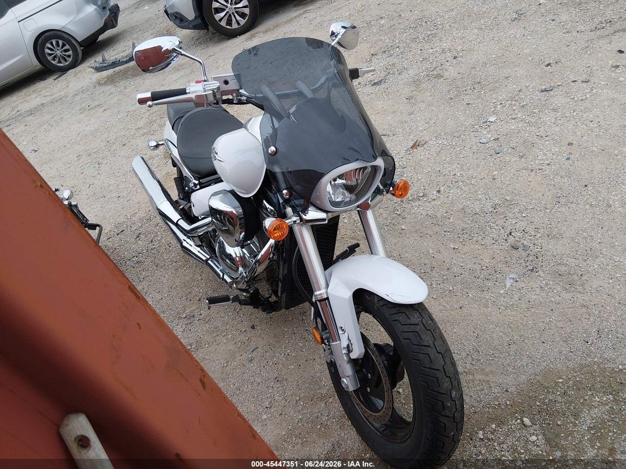 JS1VS56A2F2****** · 2015 SUZUKI VZ800