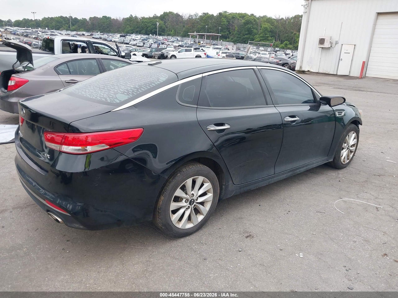 2016 KIA OPTIMA EX · 4/11