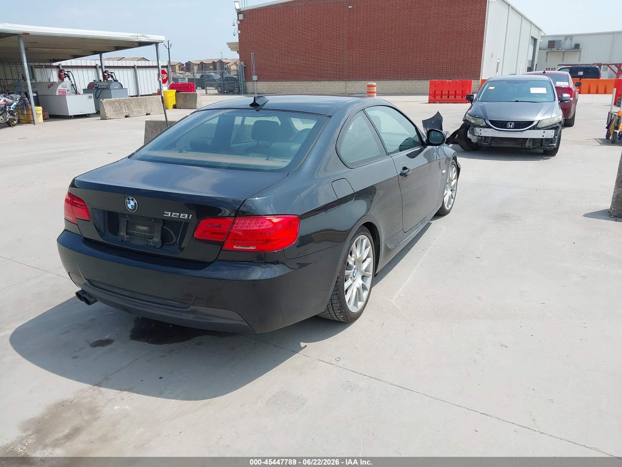 WBAKE3C5XCE****** · 2012 BMW 328I   · 4/11