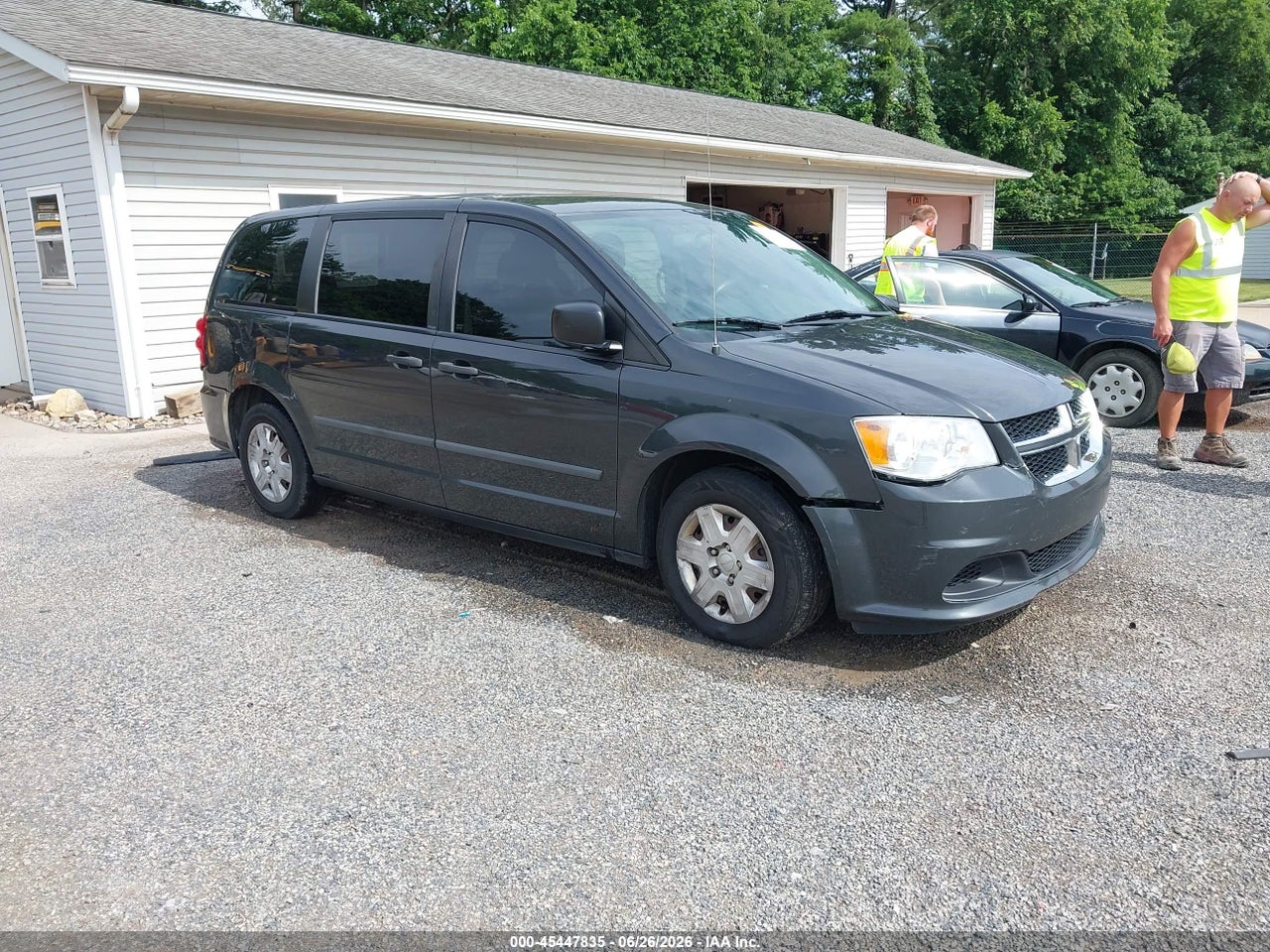 2C4RDGBG7CR****** · 2012 DODGE GRAND CARAVAN SE/AVP
