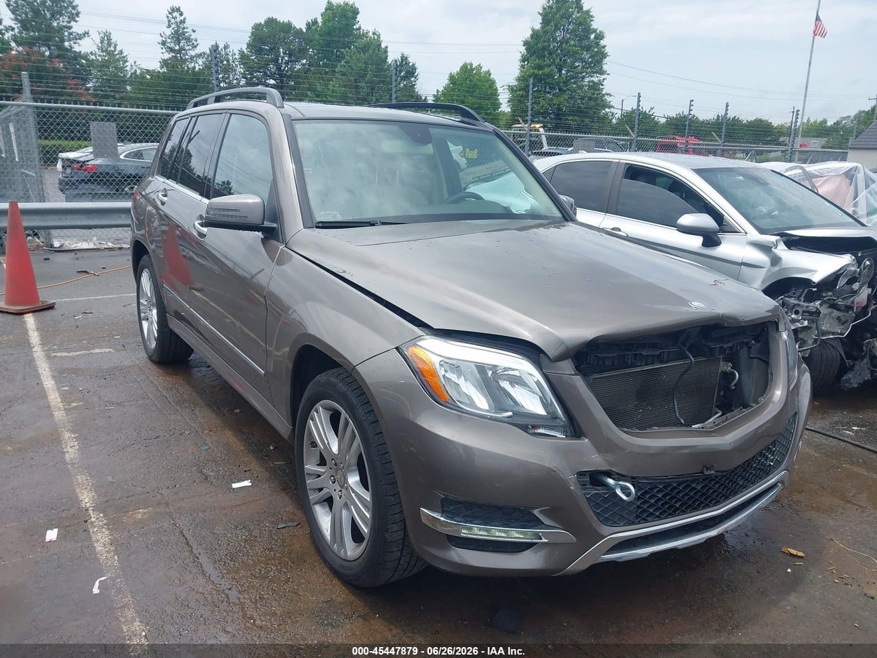 WDCGG8JB5DG****** · 2013 MERCEDES-BENZ GLK 350 4MATIC