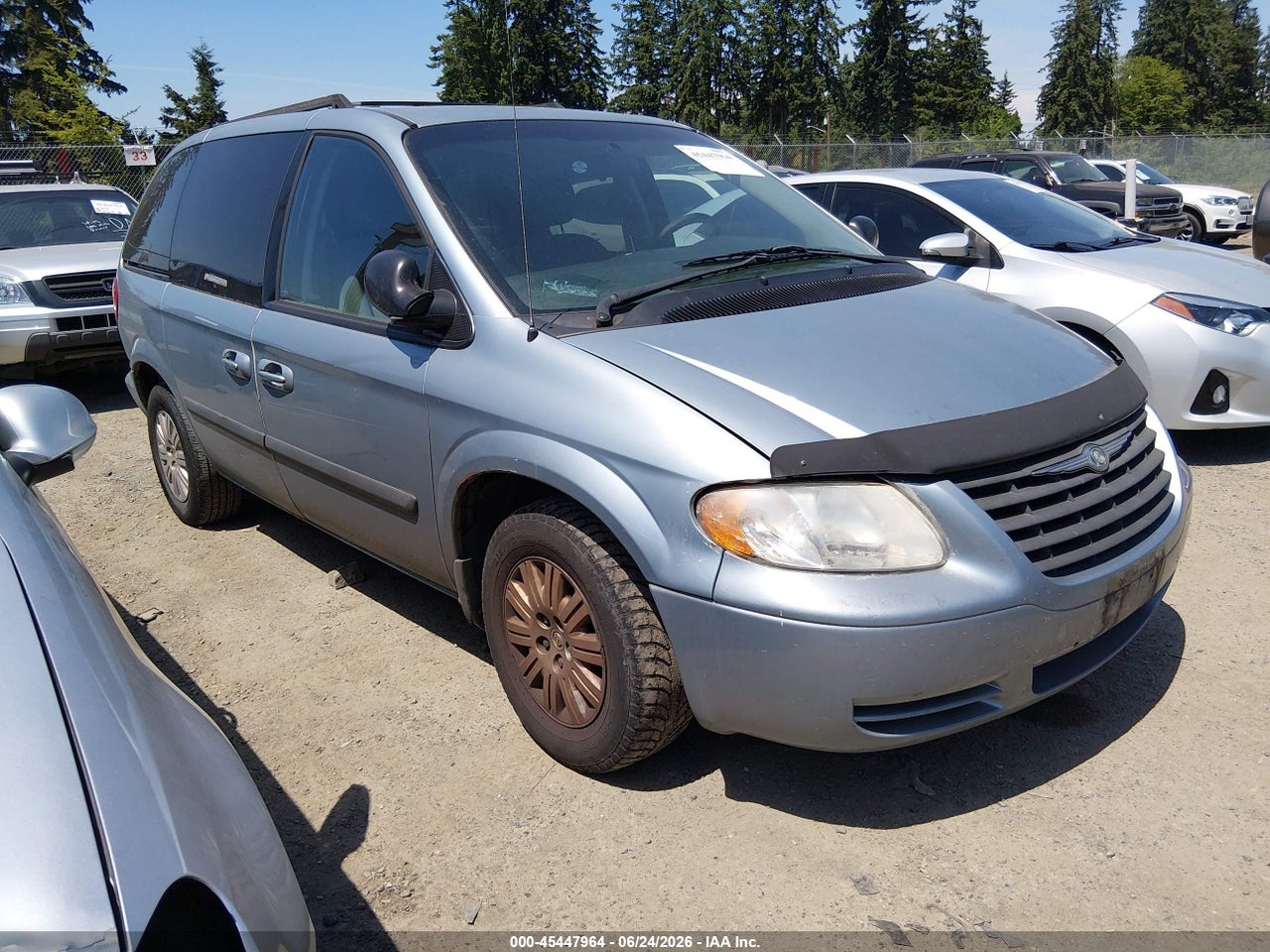 1A4GP45R96B****** · 2006 CHRYSLER TOWN &amp; COUNTRY