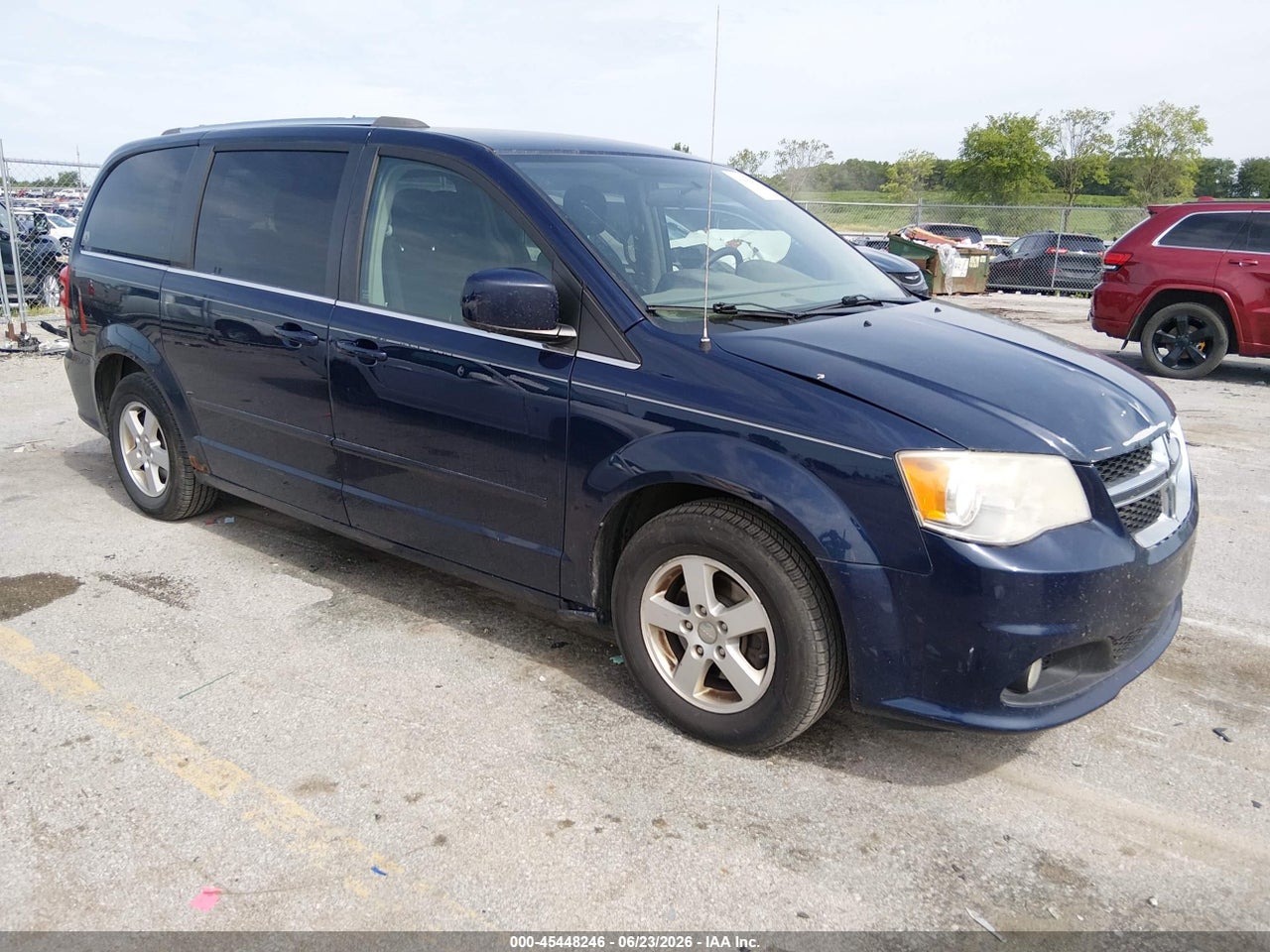 2C4RDGDG0DR****** · 2013 DODGE GRAND CARAVAN CREW