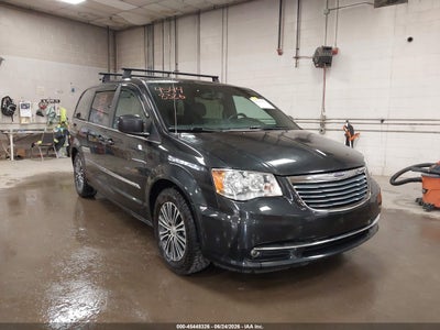 2C4RC1HG4ER****** · 2014 CHRYSLER TOWN &amp; COUNTRY S