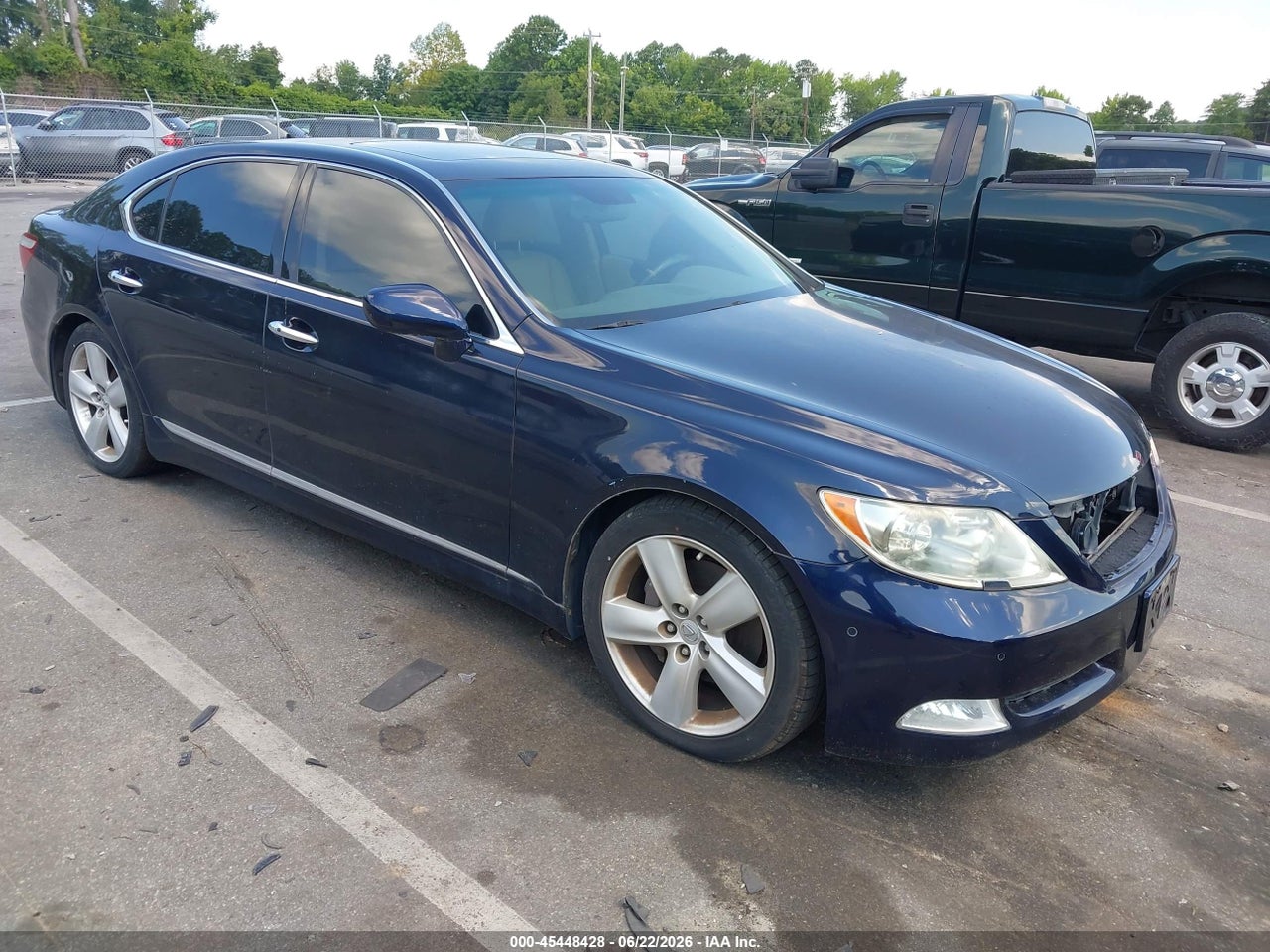 JTHGL46FX85****** · 2008 LEXUS LS 460 L