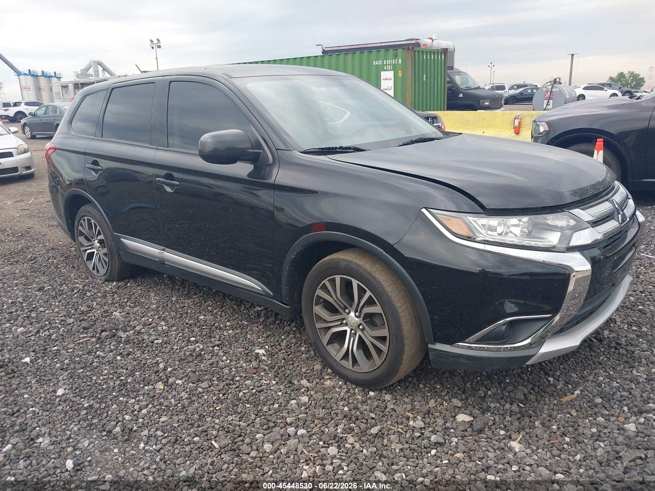 JA4AD2A38GZ****** · 2016 MITSUBISHI OUTLANDER ES