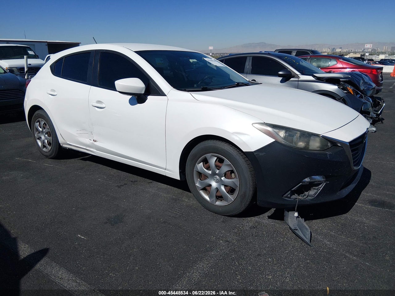 JM1BM1K70E1****** · 2014 MAZDA MAZDA3 I SPORT