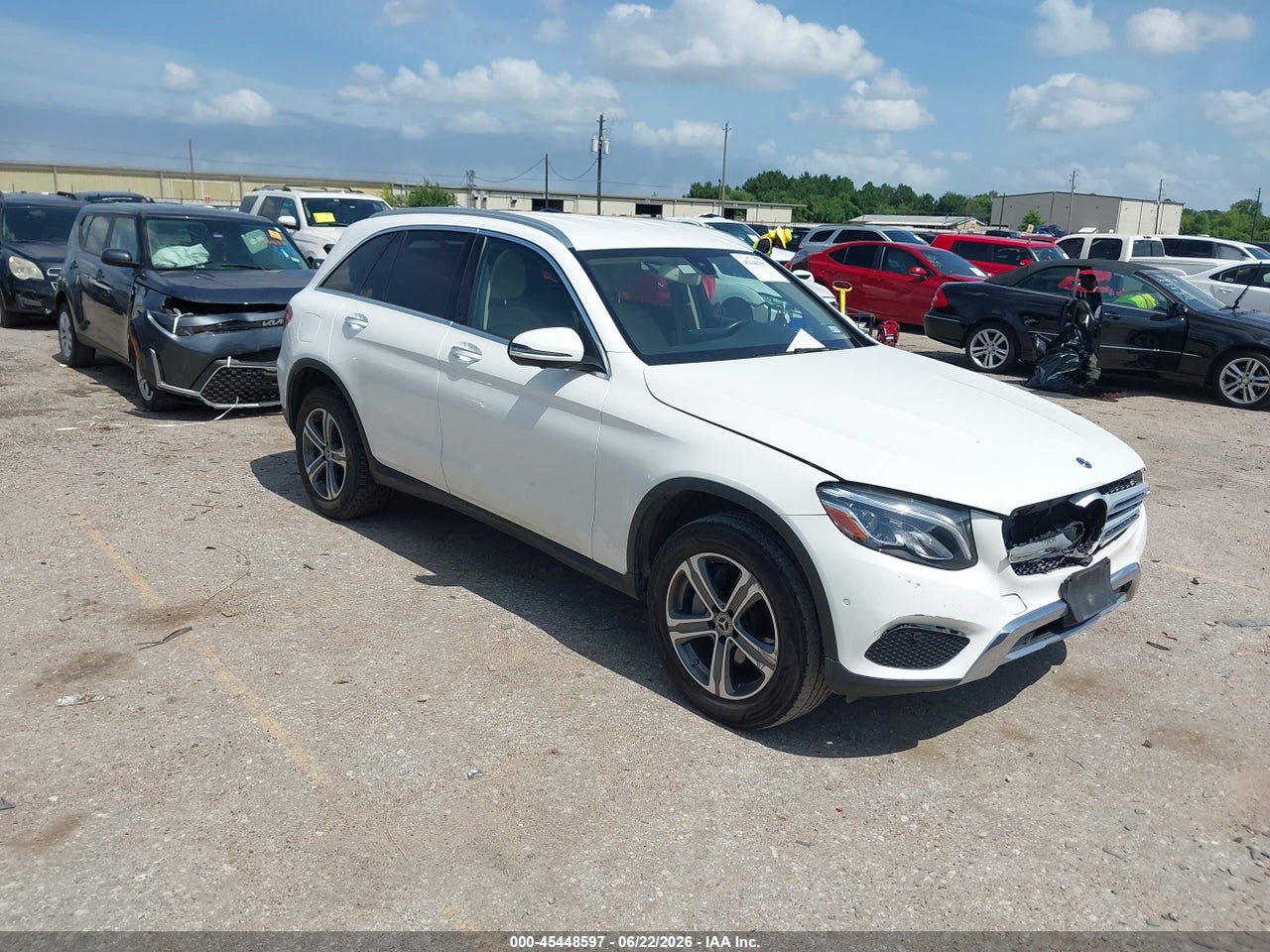 WDC0G4JB9JV****** · 2018 MERCEDES-BENZ GLC 300