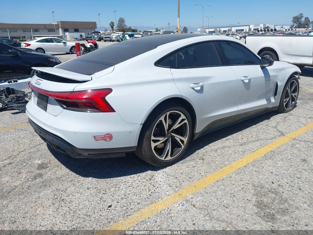 2024 AUDI E-TRON GT PRESTIGE QUATTRO · 4/11