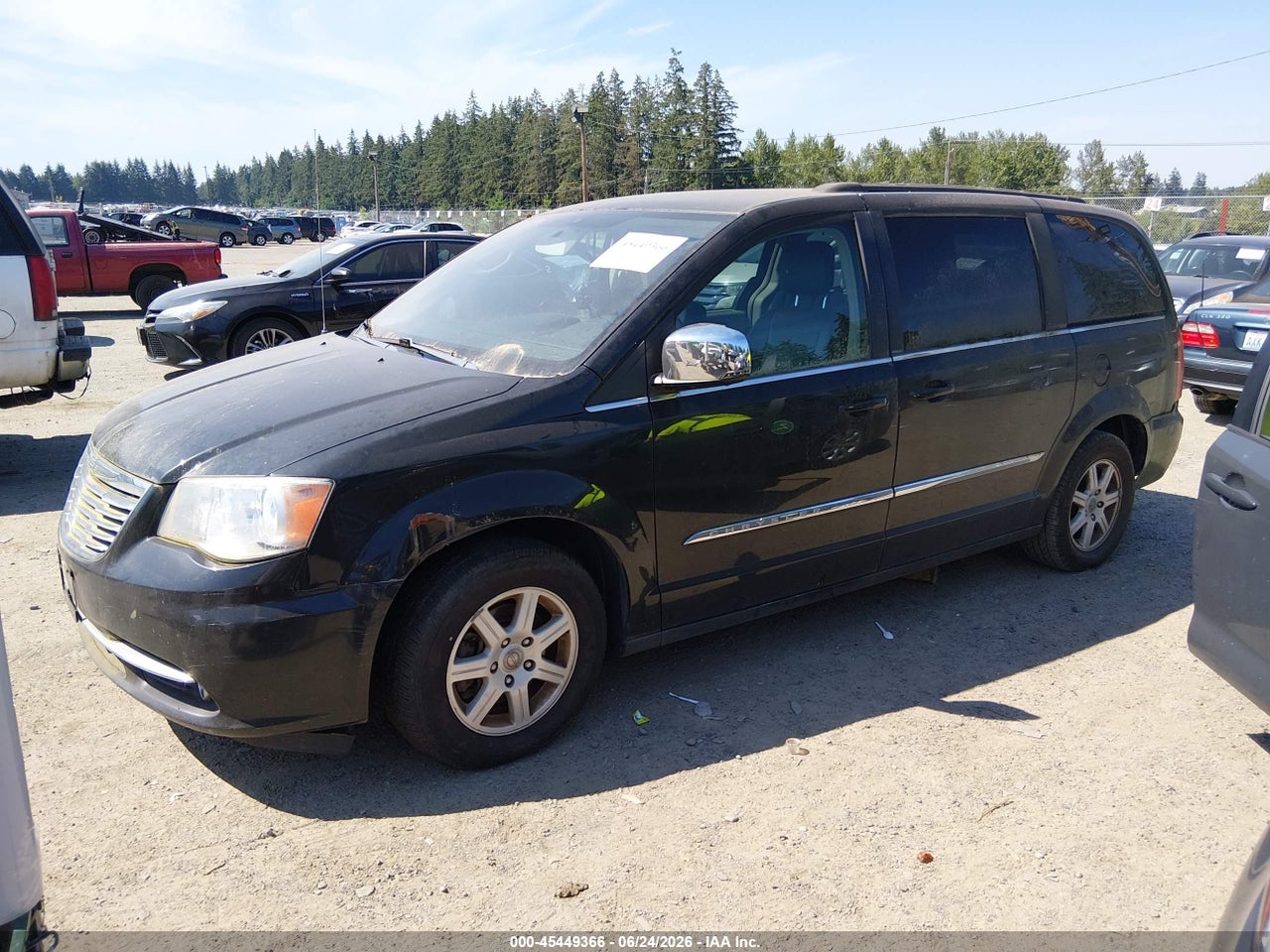 2012 CHRYSLER TOWN &amp; COUNTRY TOURING-L · 2/11