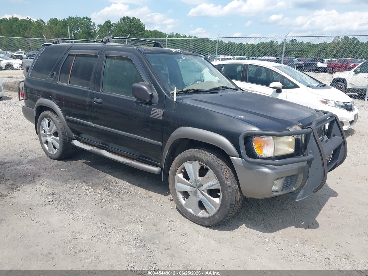 JN8DR07X91W****** · 2001 NISSAN PATHFINDER SE