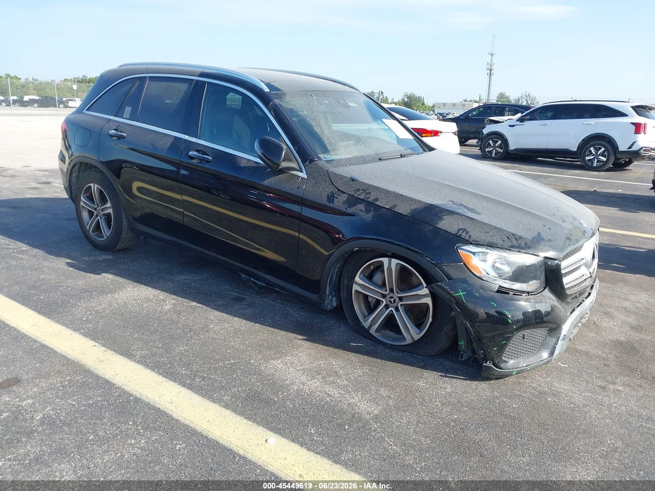 WDC0G4JB4JV****** · 2018 MERCEDES-BENZ GLC 300