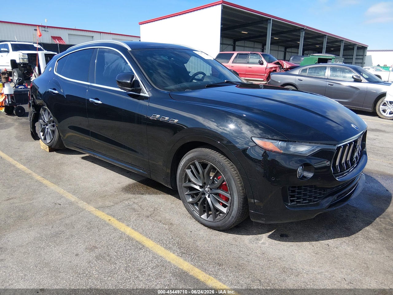ZN661XUA8KX****** · 2019 MASERATI LEVANTE