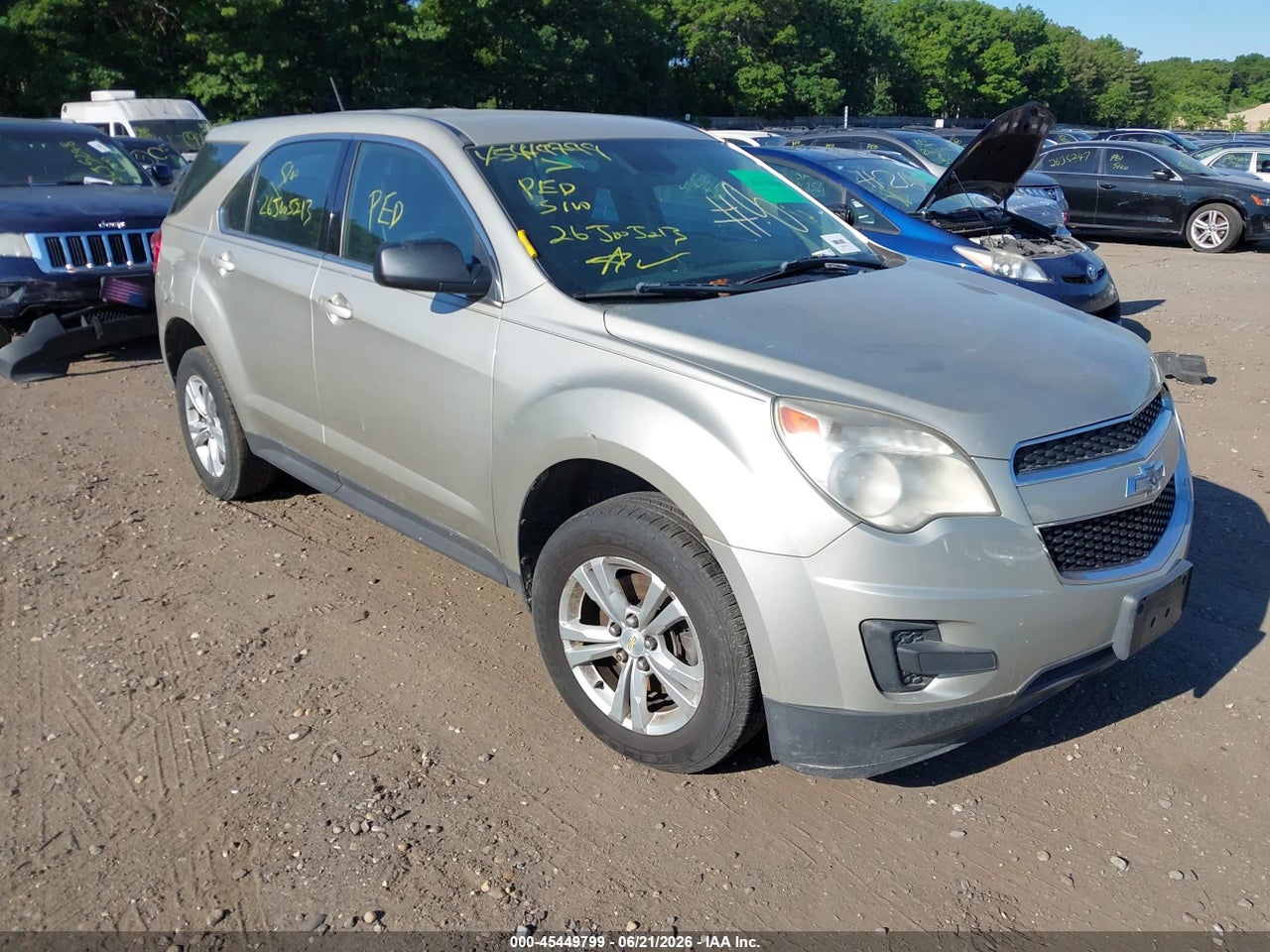 2GNALAEK9F1****** · 2015 CHEVROLET EQUINOX LS